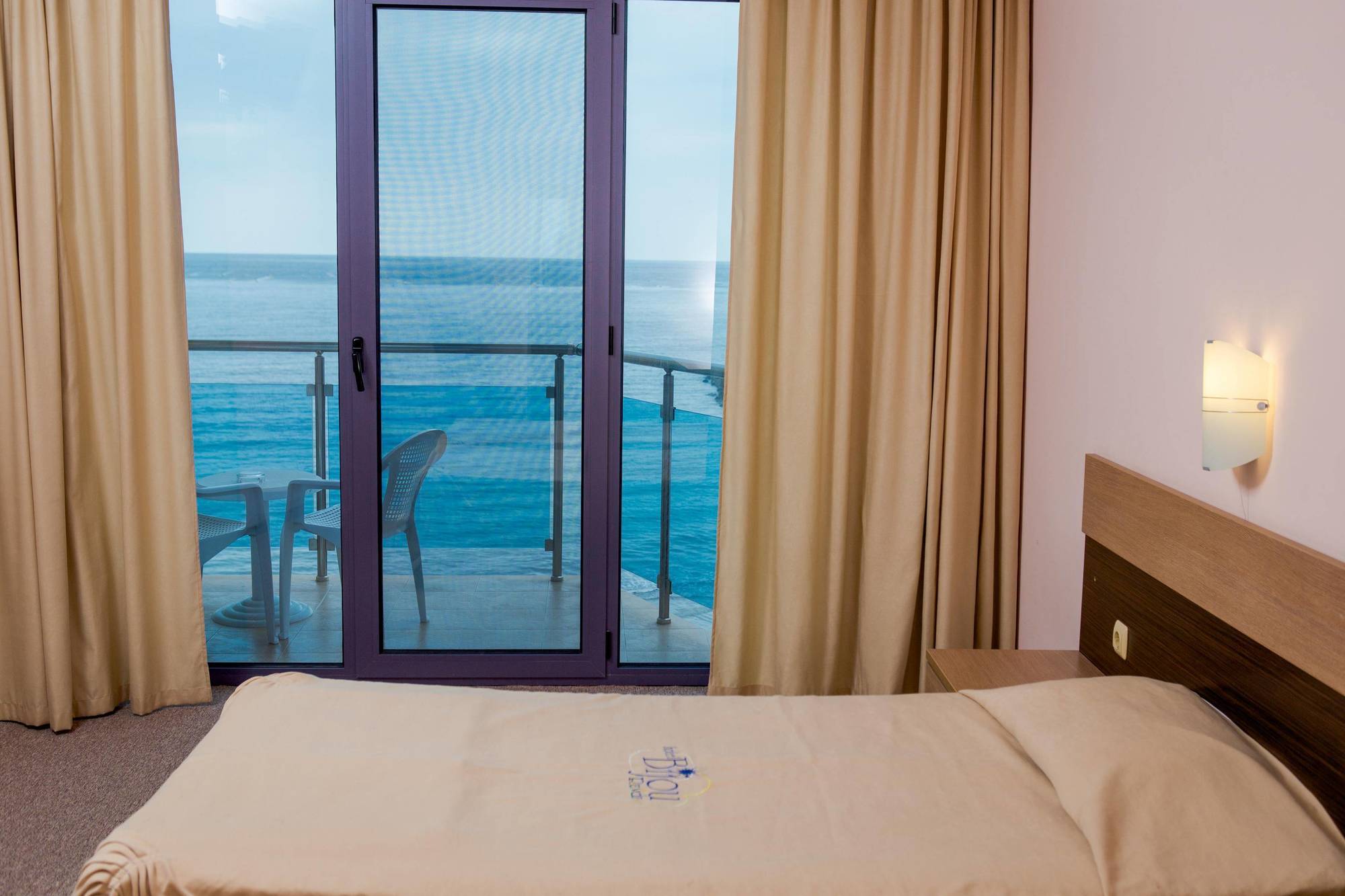 Hotel Bijou Ravda Extérieur photo